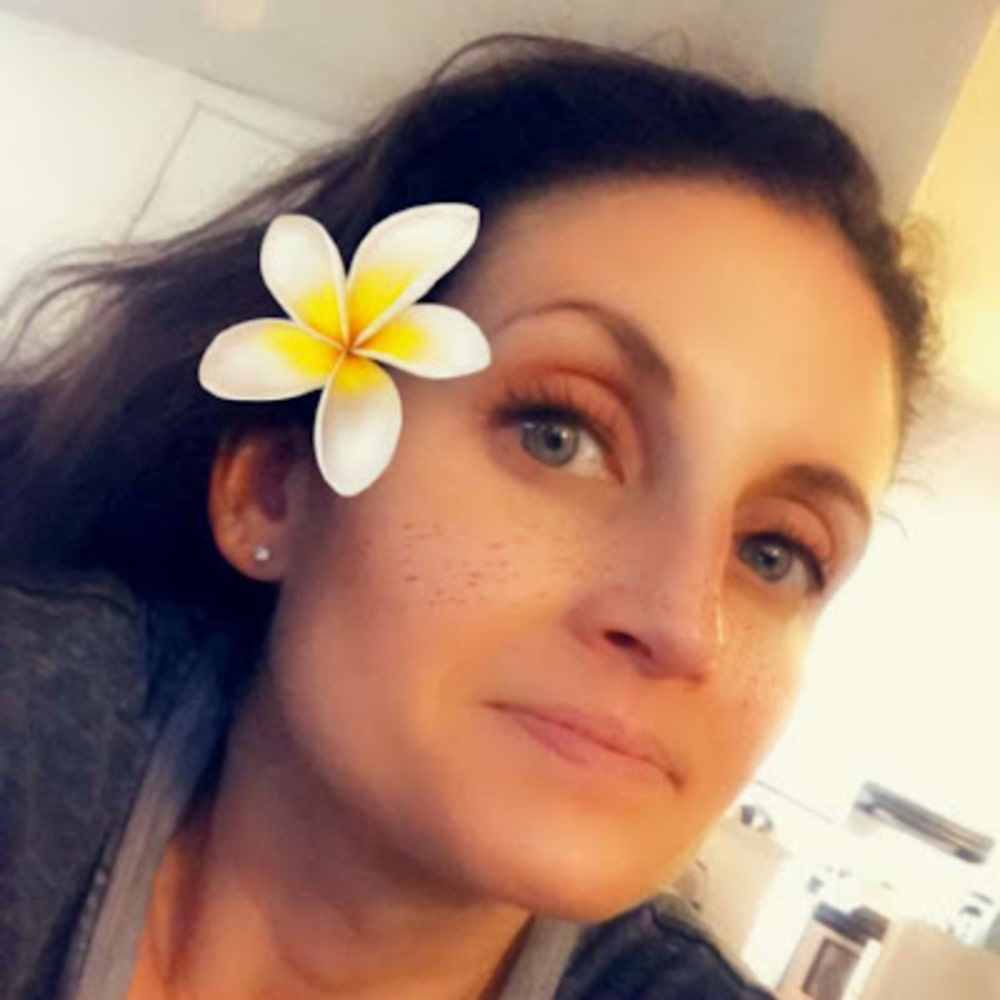 Meet your Posher, Jeannette
